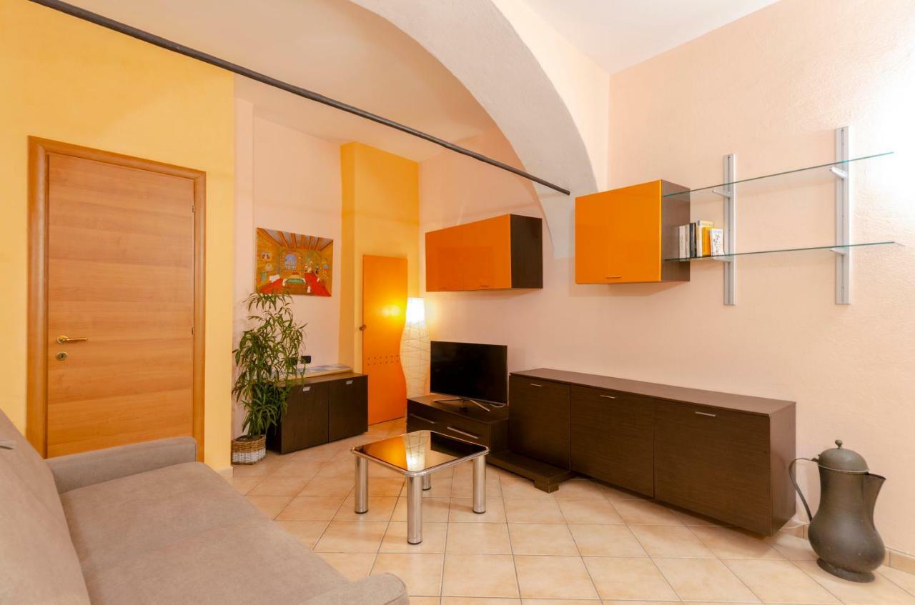 Joivy Warm Family Apt Near Porto Antico Apartment Genoa Luaran gambar