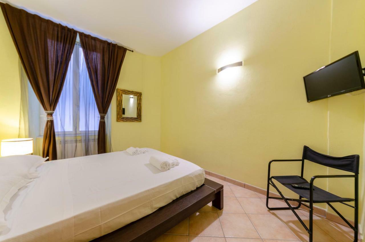 Joivy Warm Family Apt Near Porto Antico Apartment Genoa Luaran gambar