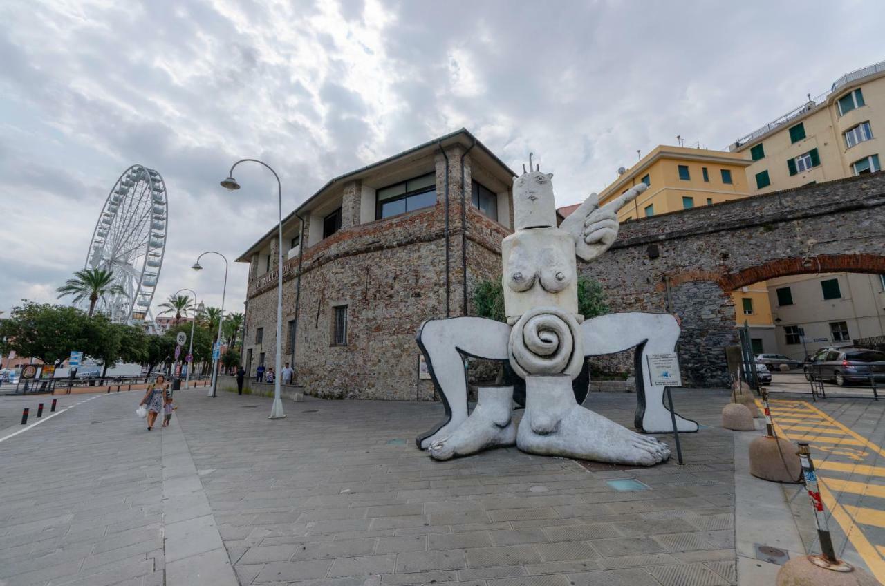 Joivy Warm Family Apt Near Porto Antico Apartment Genoa Luaran gambar