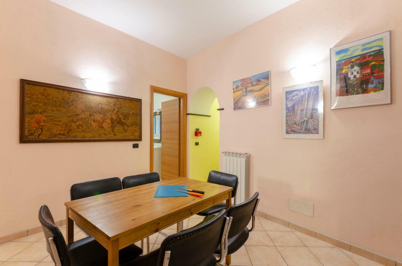 Joivy Warm Family Apt Near Porto Antico Apartment Genoa Luaran gambar
